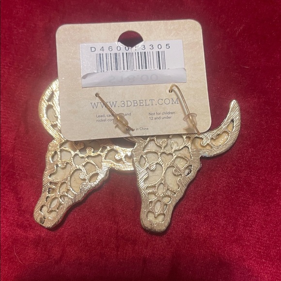 Silver Strike Rhinestone Cow Print Bull Dangly Western Earrings NWT - Picture 2 of 4